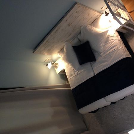 Ad Hoc Carmen Otel Valensiya Dış mekan fotoğraf