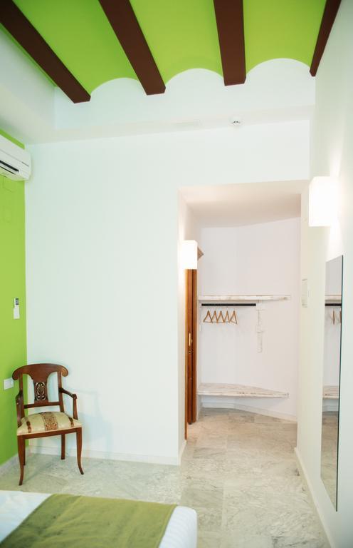 Ad Hoc Carmen Otel Valensiya Dış mekan fotoğraf