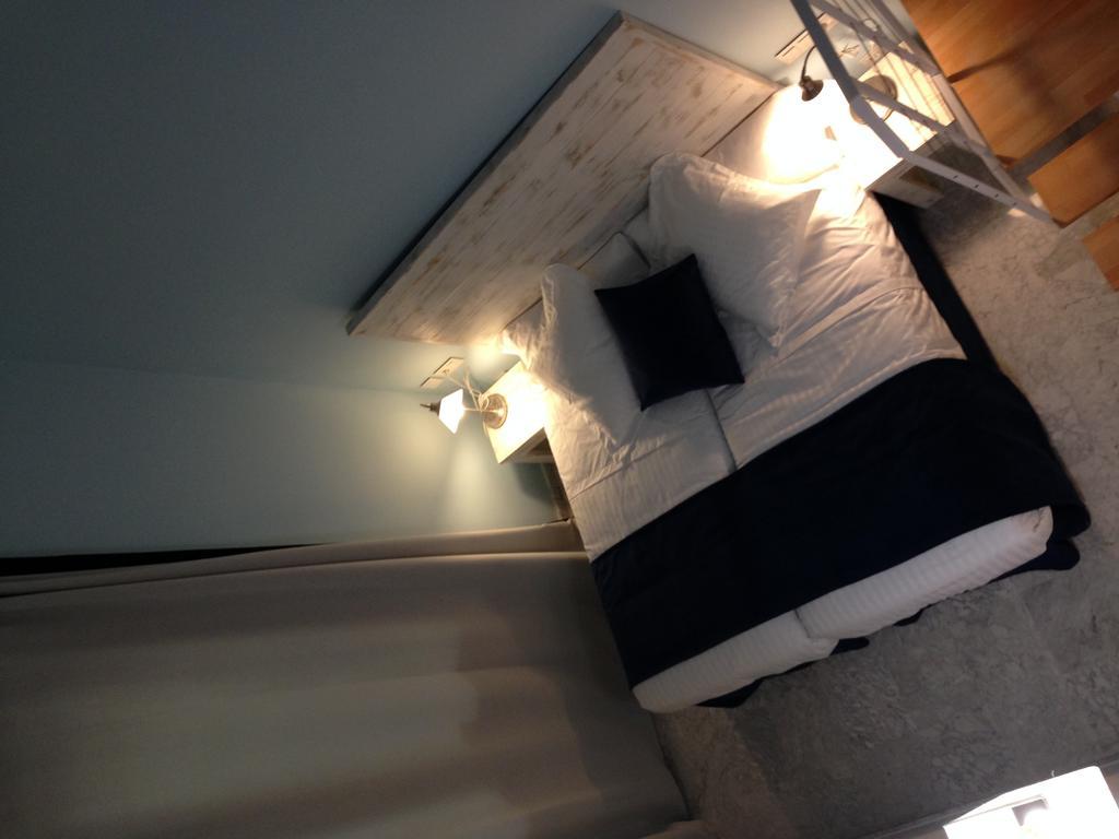 Ad Hoc Carmen Otel Valensiya Dış mekan fotoğraf