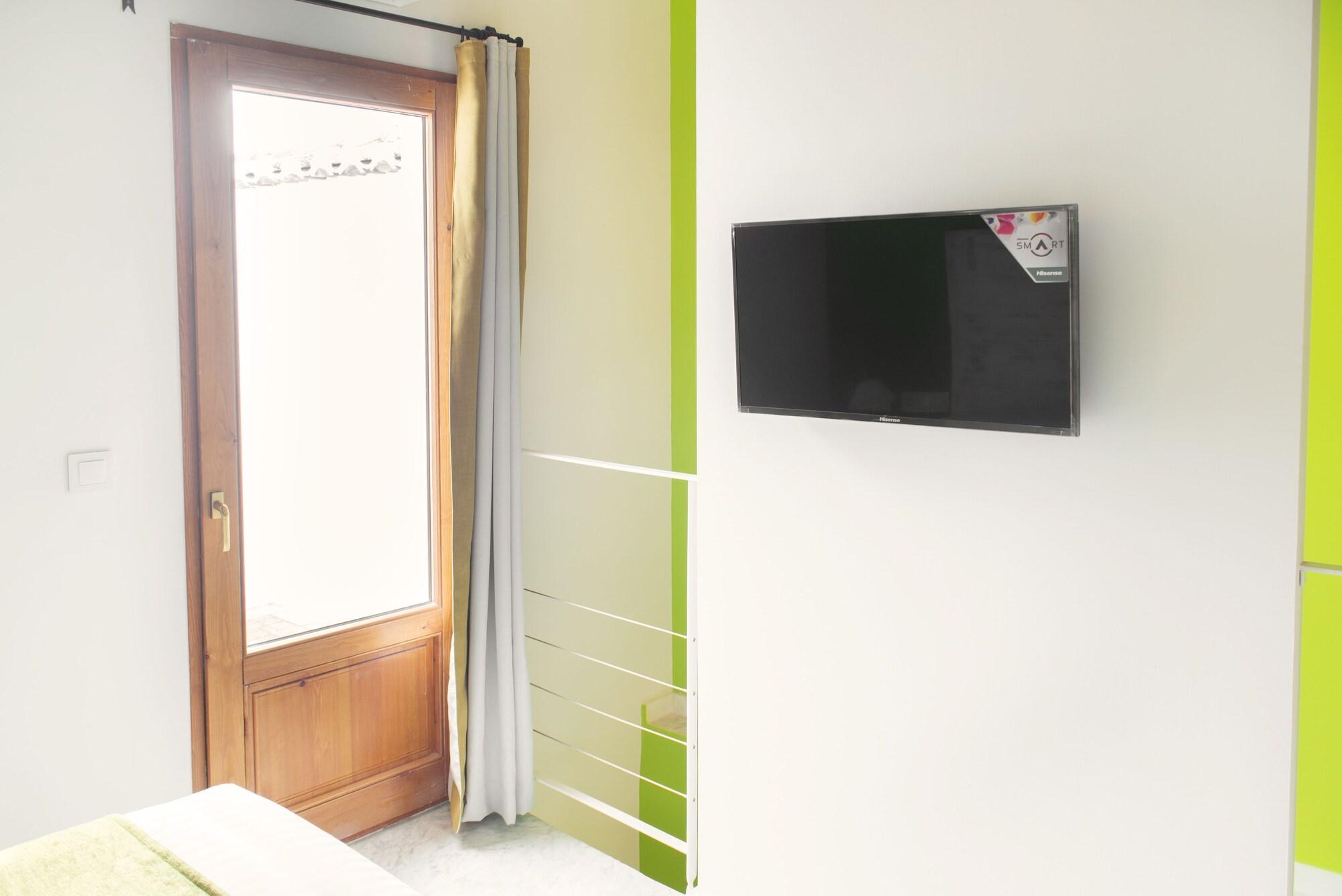 Ad Hoc Carmen Otel Valensiya Dış mekan fotoğraf